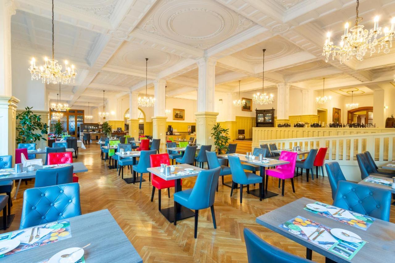 Hotel Badehof 4*